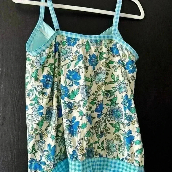 Lands end swim top. NWT - Picture 4 of 8